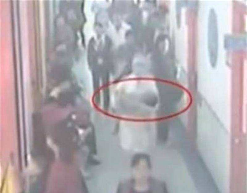 2015年3岁男孩补牙意外身亡医院极力推脱尸检结果还原真相