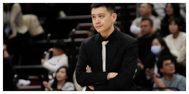 原创辽宁男篮意外失利杨鸣谋略调整揭秘背后策略影响深远