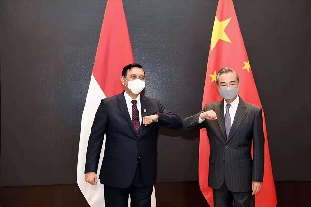 新发出的这封,分量不比给普京的轻_印尼_普拉博沃_中国