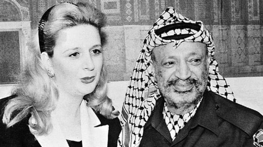 原创阿拉法特死后留下遗产60亿他的娇妻和小女儿后来怎么样了