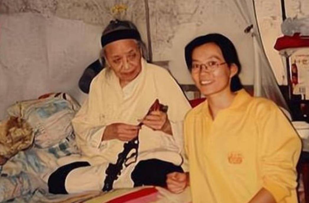 李诚玉受到的挫折还没有结束,在1989年2月份的时候,武当山飘起了鹅毛