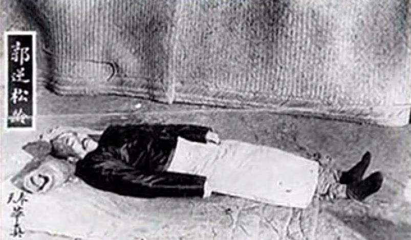 郭松龄的倒戈,令张作霖在苏联和日本玩平衡的东北局势被打破,事后