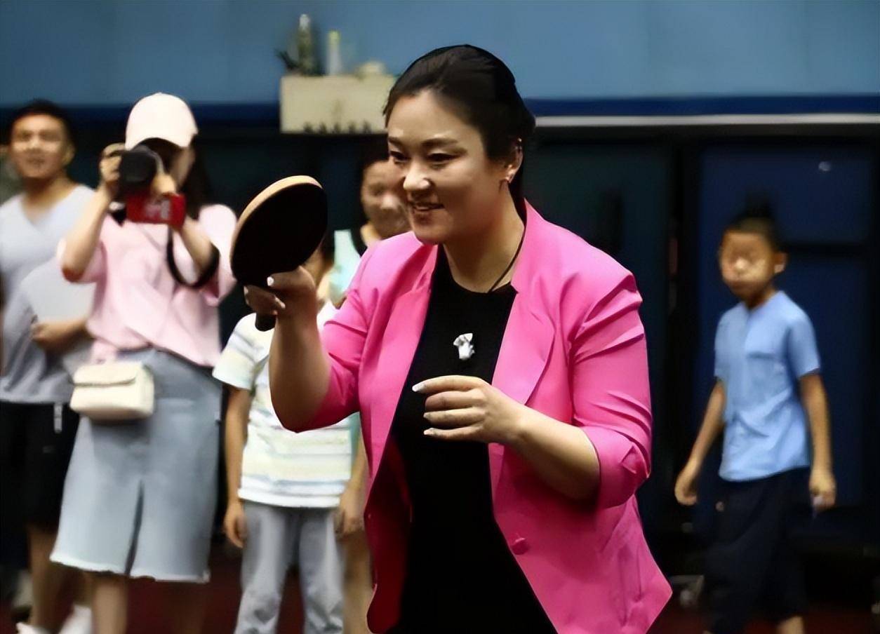 但就像是闭关修炼与世隔绝的人一样,没有喷香诱人的街边烧烤,没有上头