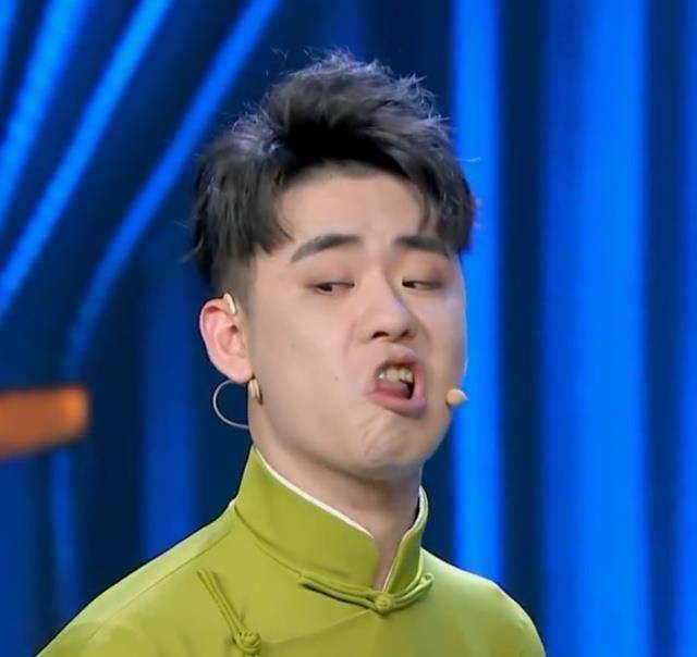 比如《大西厢》里面的那个云苏调等等,一看还是拿自己师傅开涮.