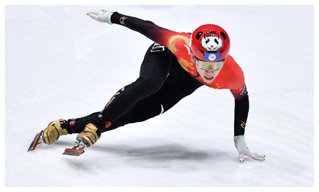 原创速滑队主教练张晶谈世锦赛备战充分迎战巅峰