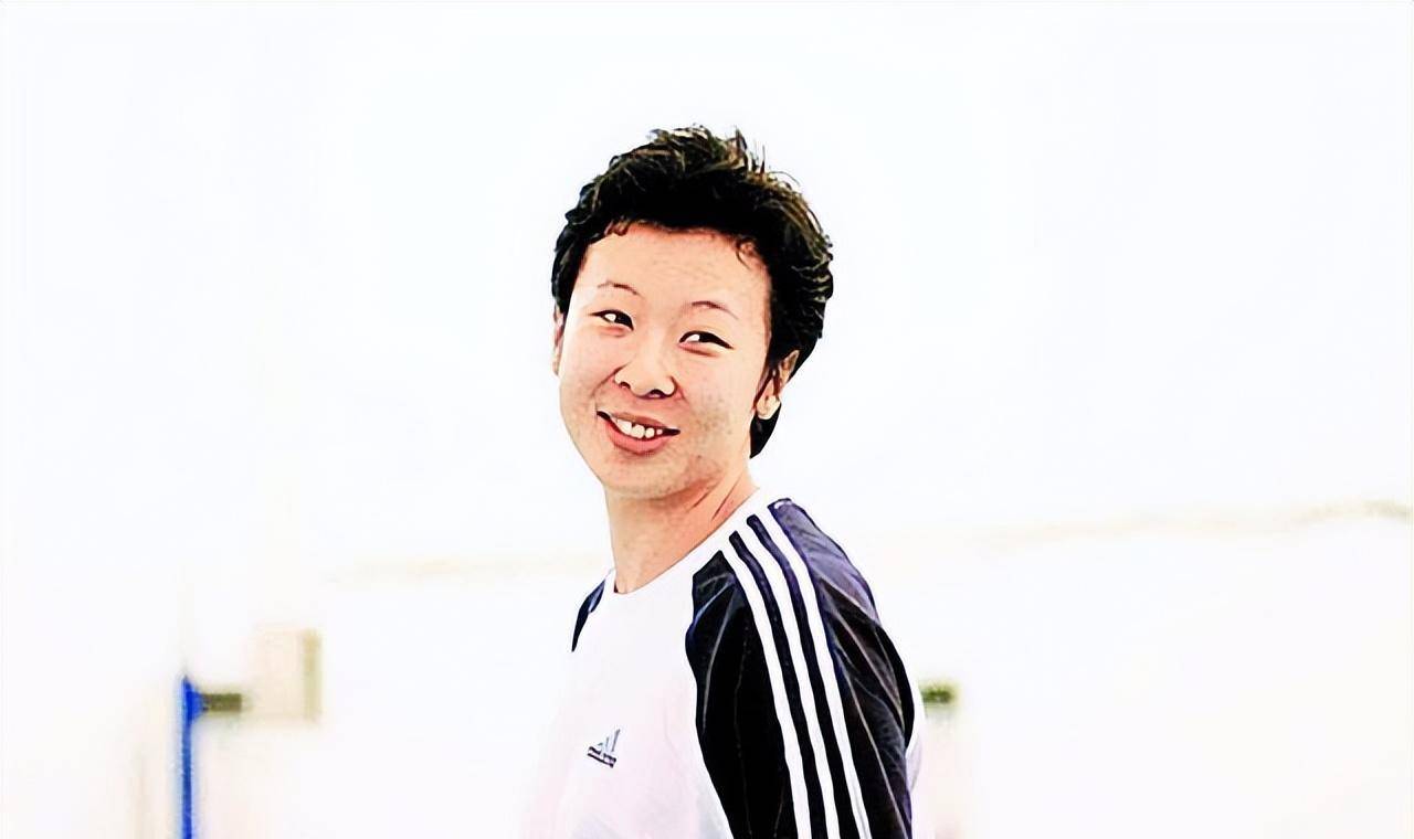 原创2018年40岁女排二传手诞下中泰混血娃结婚8年仍恩爱