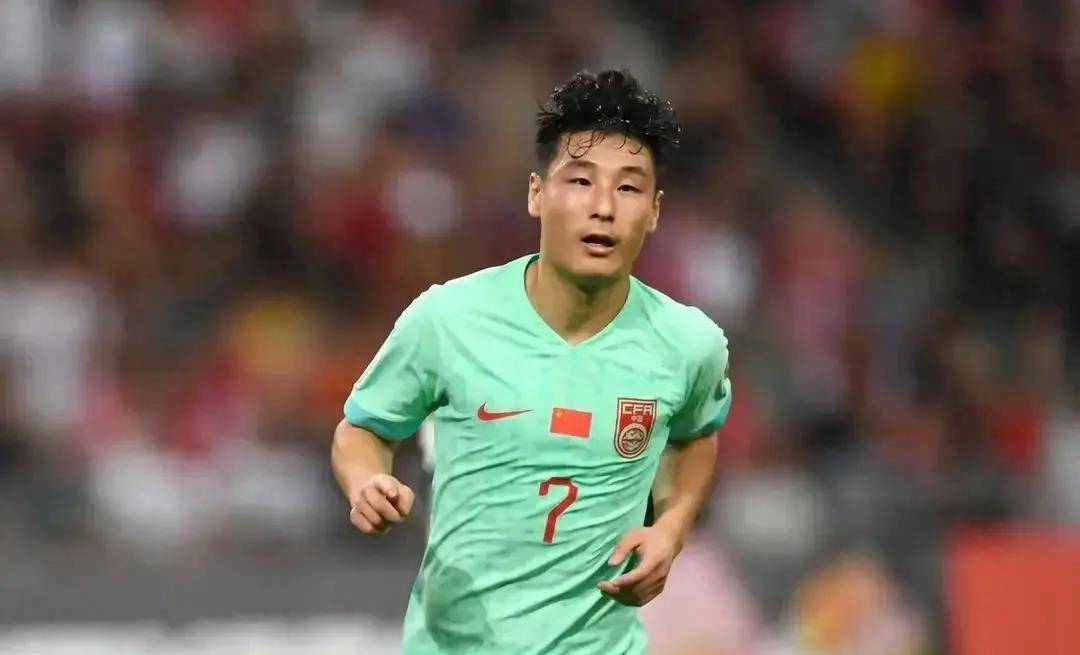 原创搞笑不武磊罚球像梅西网友表示别闹了谁都可以扑出他的点球