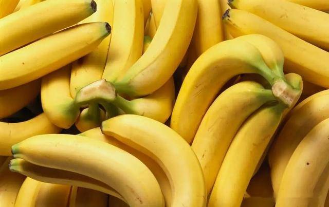 原创肝不好的人不能吃香蕉医生忠告想养肝这4种水果劝你少吃