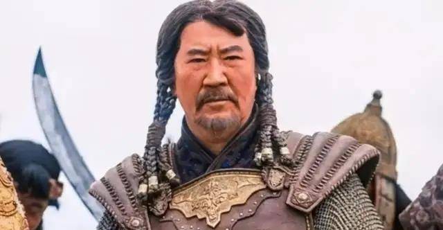 原创一生血战成痴却好囤积耕具动辄杖打悍将与降臣屁股的君王