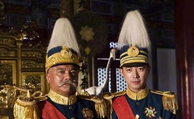 史上最"坑爹"的儿子袁克定,成功把老爹"坑"上了皇位_袁世凯_皇帝_君主