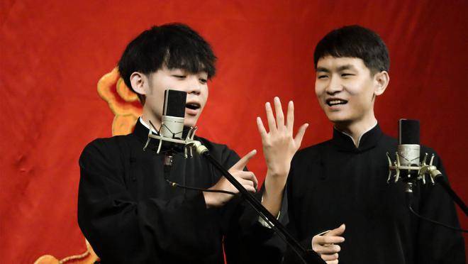 原创曹云金收徒有一个规矩拒绝让徒弟叫师父不想让德云社悲剧重演