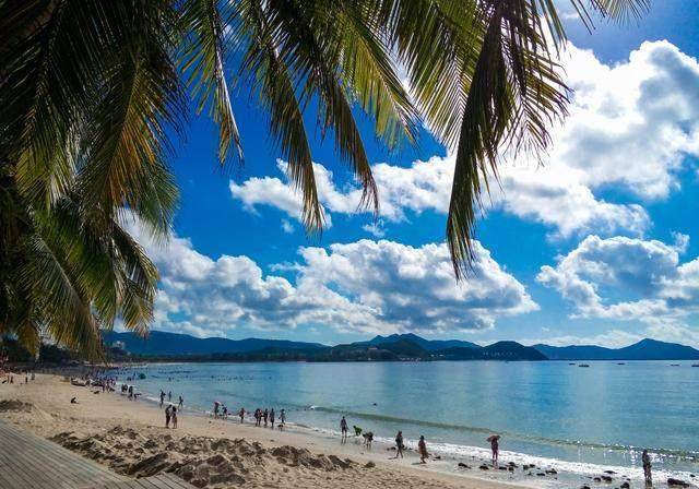 三亚是中国最坑的景区?不好意思,这样的游客三亚不欢迎!