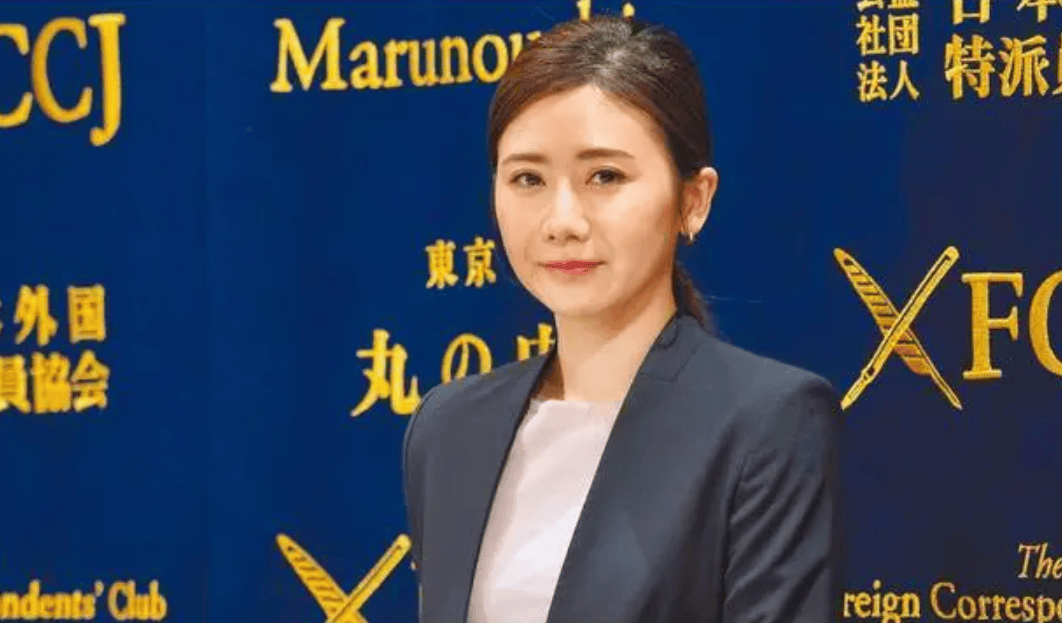 接受采访时福原爱表示她现在的状态让大家非常担心,可是作为一个公众