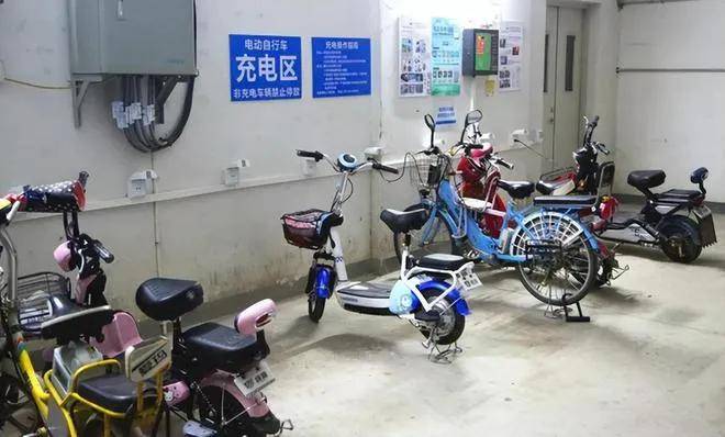 电动车这样充电,电池多用3年!