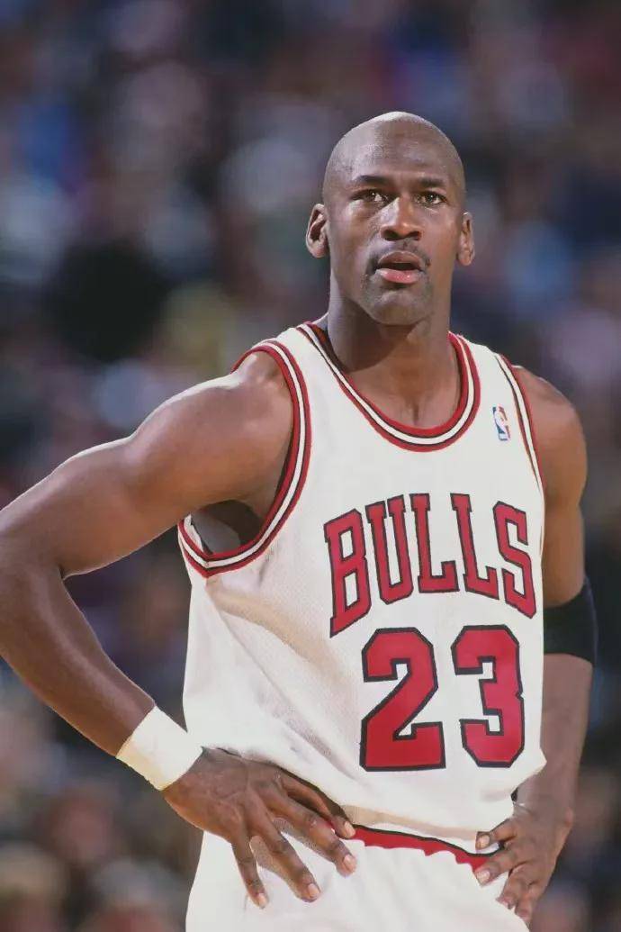 原创nba历史总得分前10马龙36928第3科比33643第4乔丹张伯伦呢