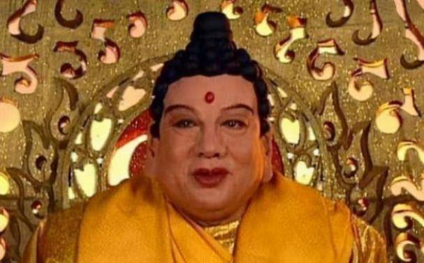 原创如来佛祖演得太入人心从国外请回佛像发现上面刻的是自己