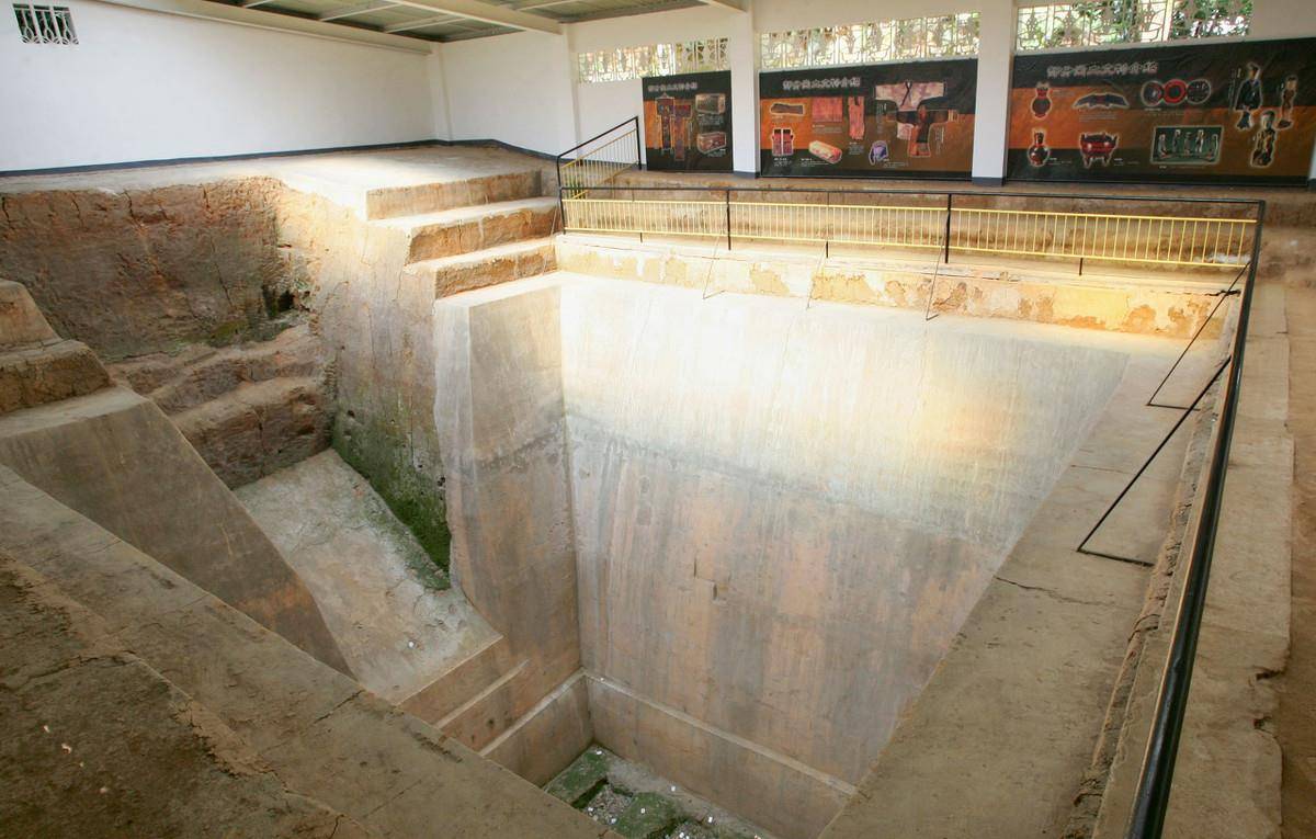 原创解锁中国古代墓葬独门秘术千年古尸鲜活不腐连头发丝也成国宝