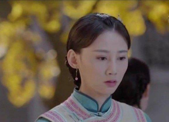 原创《那年花开月正圆》护主狂魔春杏不仅美,还是沈星移的恩人_周莹刚