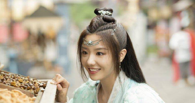 《琉璃》收官不久,又一三生三世虐恋剧来袭,男女主演都是高颜值_电视