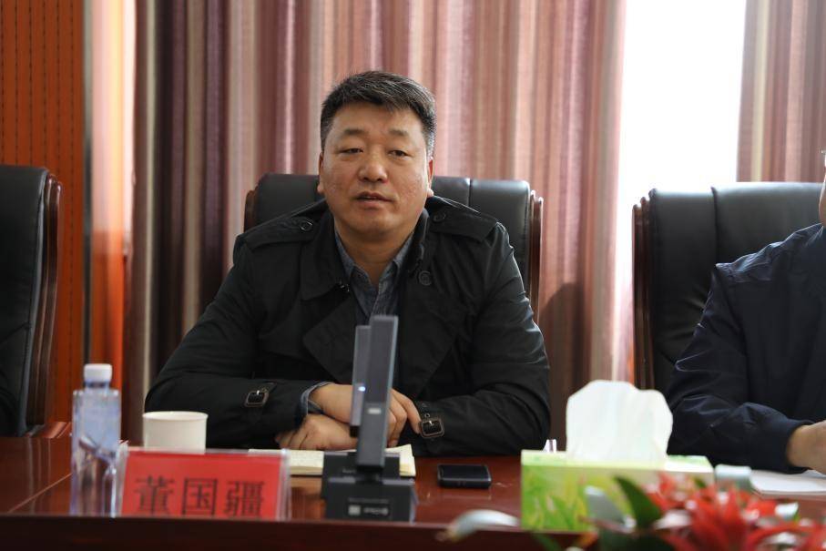 盐山管道装备制造产业科技特派团举办一团一会对接活动