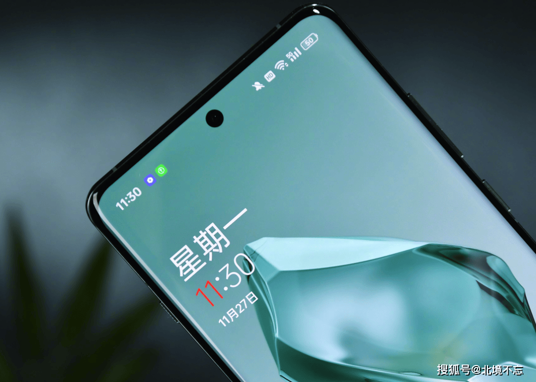 为了进一步提升摄影体验,很多手机厂商会考虑与专业相机品牌合作,比如