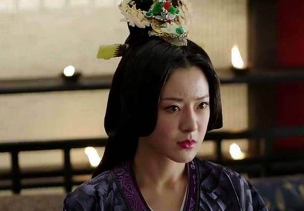 高平陵之变,司马懿险中求胜,为何18岁的天子曹芳却一言不发?_曹爽_政