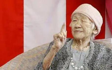 全球最长寿老人去世:终年119岁,两次患癌,力推喝可乐有助长寿_田中