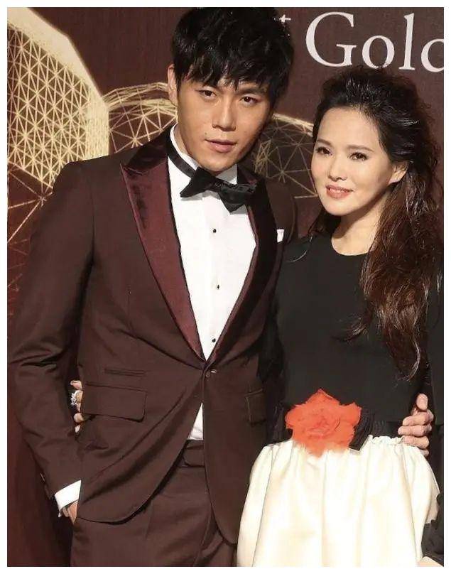 伊能静_秦昊_事业