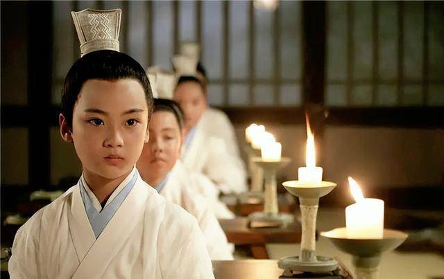 王羲之儿子有多无奈?为拒绝公主废掉双腿,公主:你瘸了我也要嫁_王献之