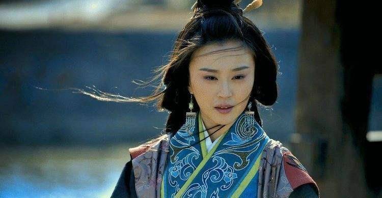 答案只有4个字_孙权_江东_小乔