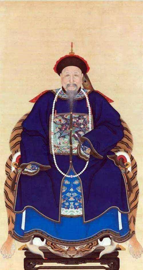 原创细讲乾隆两位皇后出身不同命运各异却都在丈夫心中无可替代