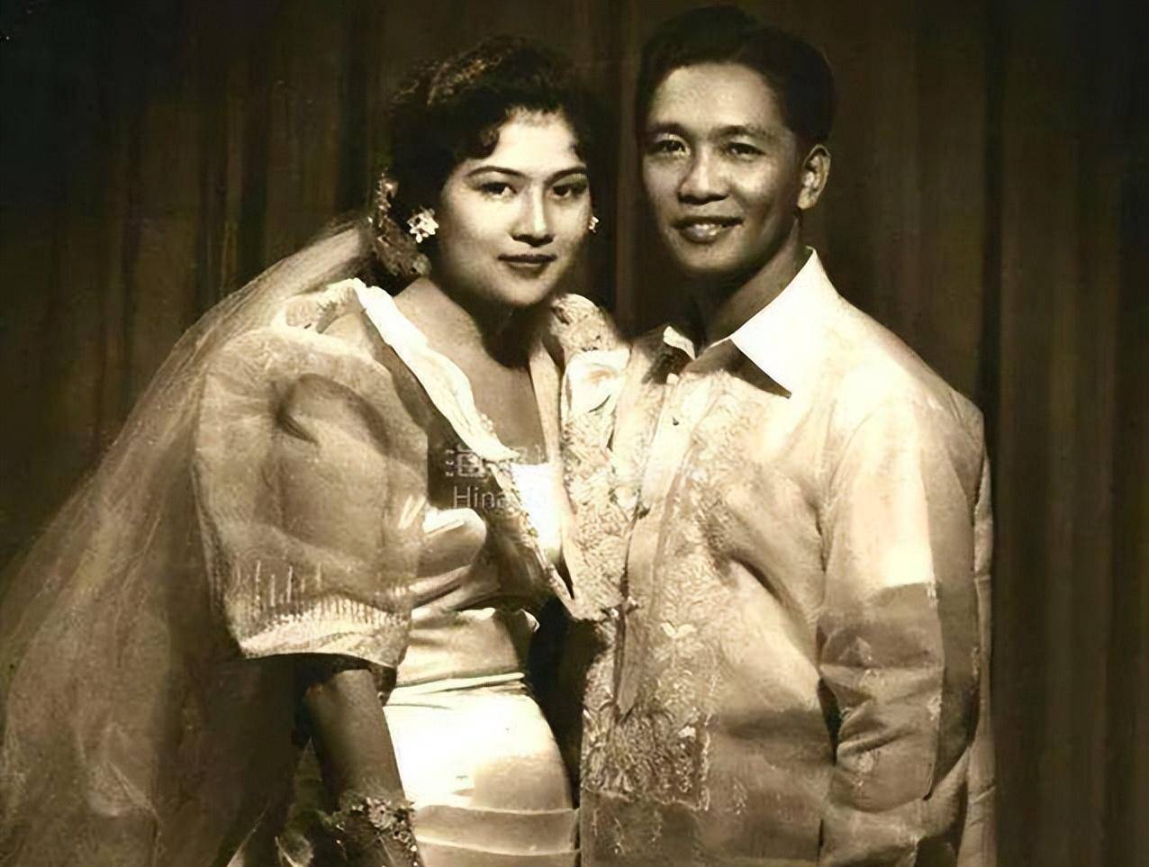 反过来,如果没有这位妻子,马科斯也断然不可能登上总统的宝座.