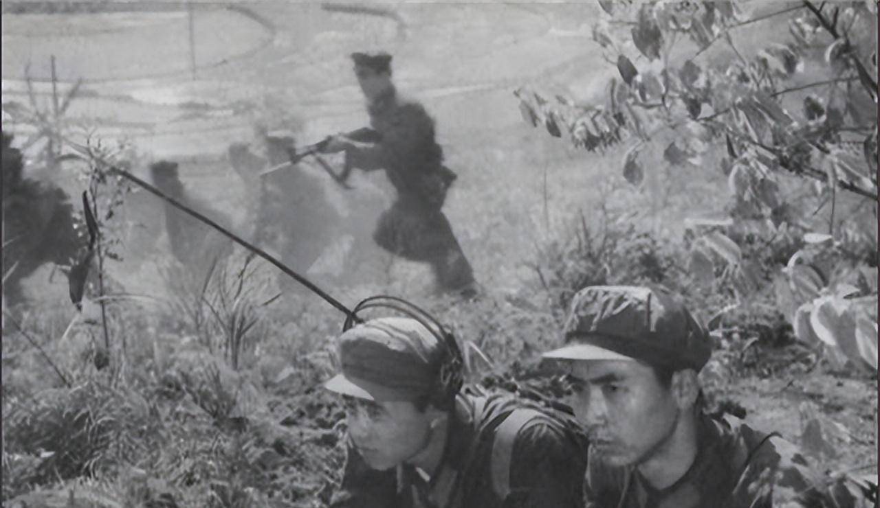 原创1996年国家特级伤残英雄被一保安持枪顶头保安后来下场如何