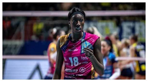 艾格努35分助球队战胜瓦尔加斯,成功跻身欧冠决赛,斩获mvp!