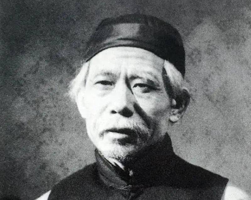 茂路的电影代表作主要如《武训传》《宋景诗》《沙漠里的战斗》《护士