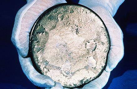 原创原子弹所过之处寸草不生原子弹的主要核元素铀到底是什么