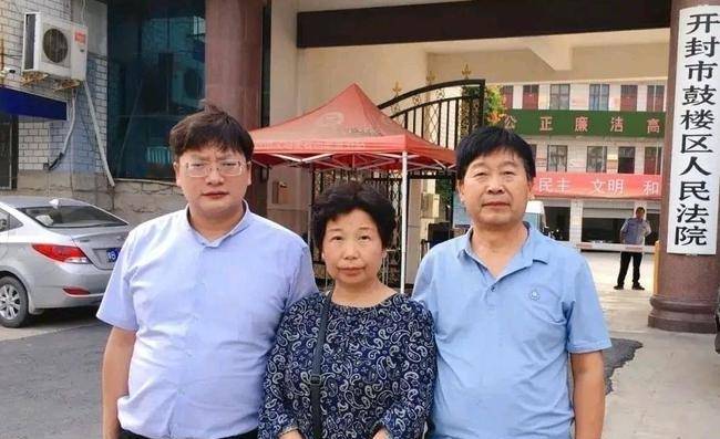 原创心机算尽狸猫换太子为掩埋真像给郭威办死亡证明这女人太狠