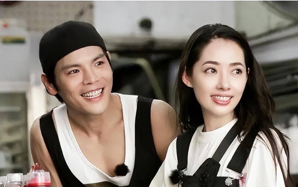 原创同样是向华强的基因把丁佩和陈岚的孩子一对比差距就出来了