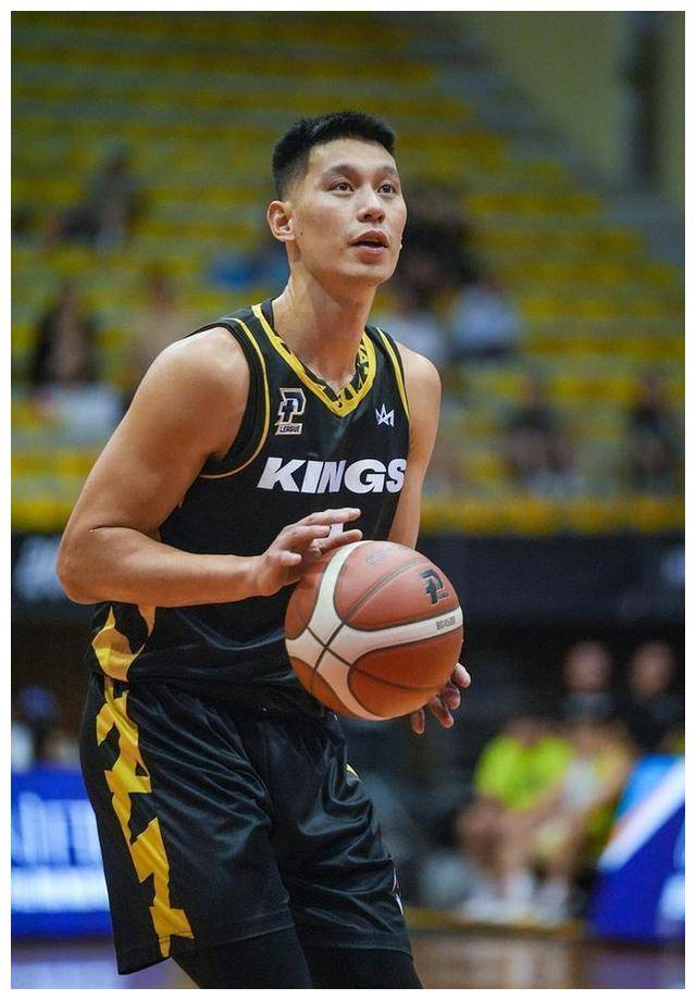 原创林书豪惨遭重罚球队操控引退危机生涯风云变幻