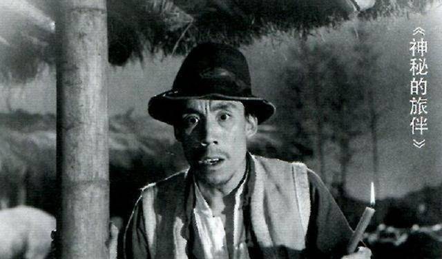 田烈饰演的萧五是一个杀人不眨眼的土匪.