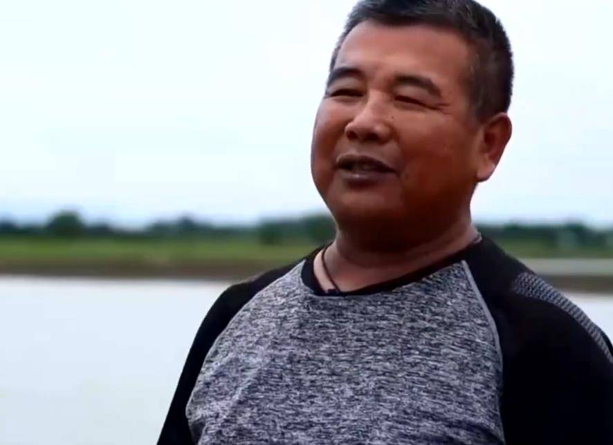 问题一:养殖密度张宝康来到徐千惠的鳗鱼养殖场,只转了一圈,就发现了