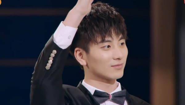 原创原创声入人心阿云嘎选人却被忽略只剩郑云龙的他心里有点苦