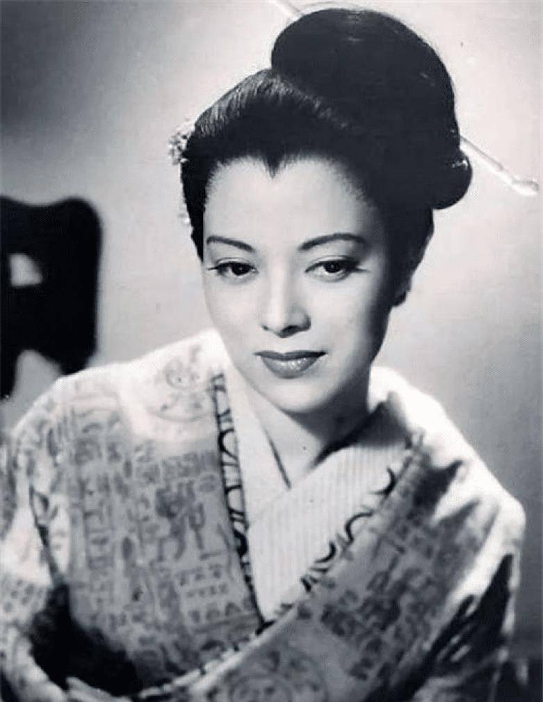 李香兰:红遍全国的歌后,行刑前亮出真实身份,从容离开_日本_中国_山口