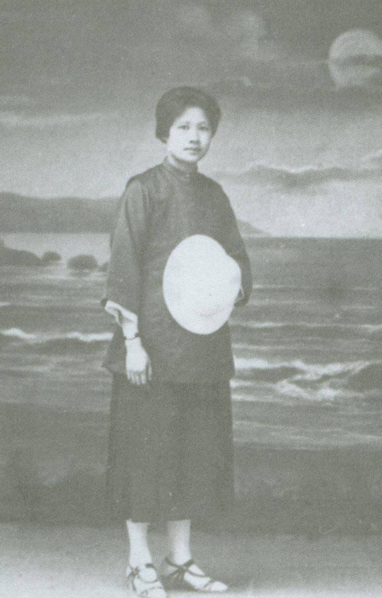 他缺席妻子葬礼,余生再组家庭,却留下了一腔悲伤_瞿秋白_王剑虹_丁玲