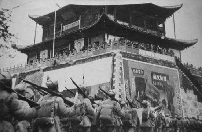 1949年12月卢汉在云南发动起义6万多滇军后来去了哪里