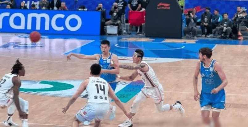 原创上海男篮客场遭遇滑铁卢网友调侃状态掉线何时重连