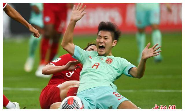 中国足球再次陷入绝境,危机提前爆发,何去何从?_比赛_