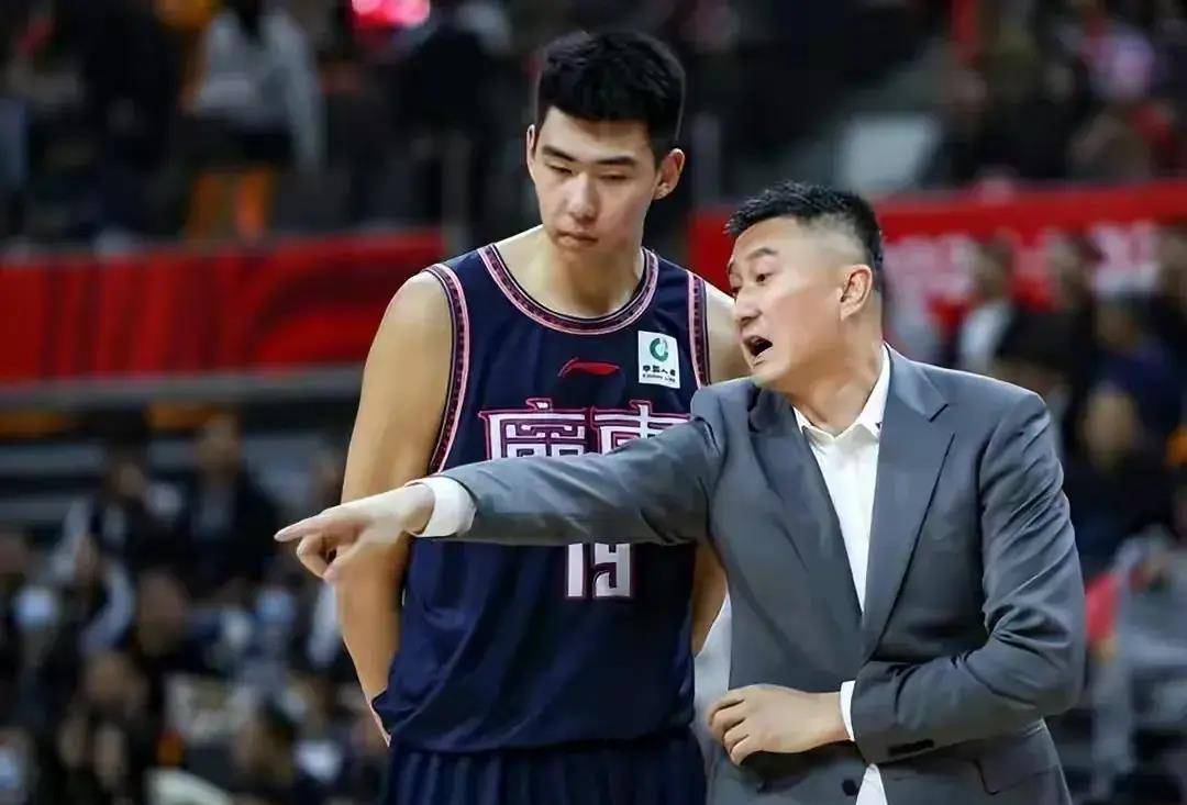广东宏远交手弱旅两核心后卫23中41935面对北控需小心