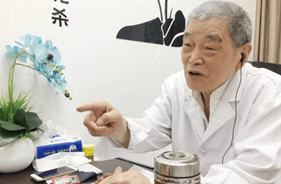 原创国医大师段亚亭中医界的领军人物运用中医智慧治愈妇科难症