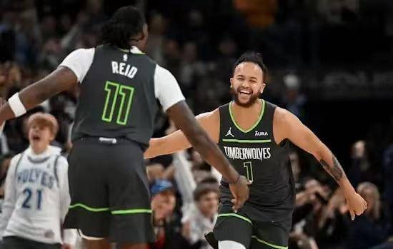 原创库里31分输森林狼华子23分李凯尔106勇士青黄不接火箭迎契机